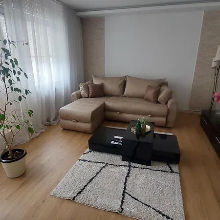 Апартаменты The Skver-elegant Apartmant *